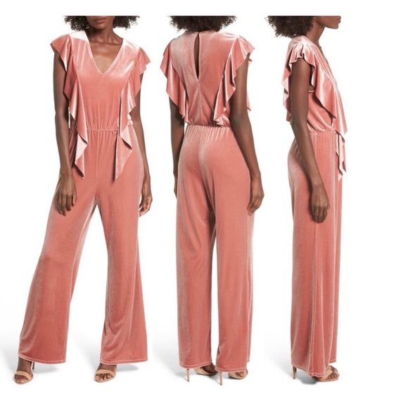 Leith Velour Jumpsuit Wide Leg V-neck Flattering Sleeves Ruffles M - Picture 2 of 9